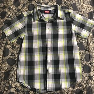 Boys Wrangler button down shirt